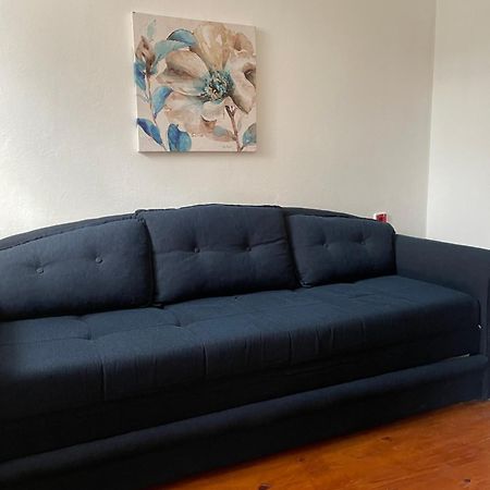 Appartement 5Min Airport à Surčin Extérieur photo