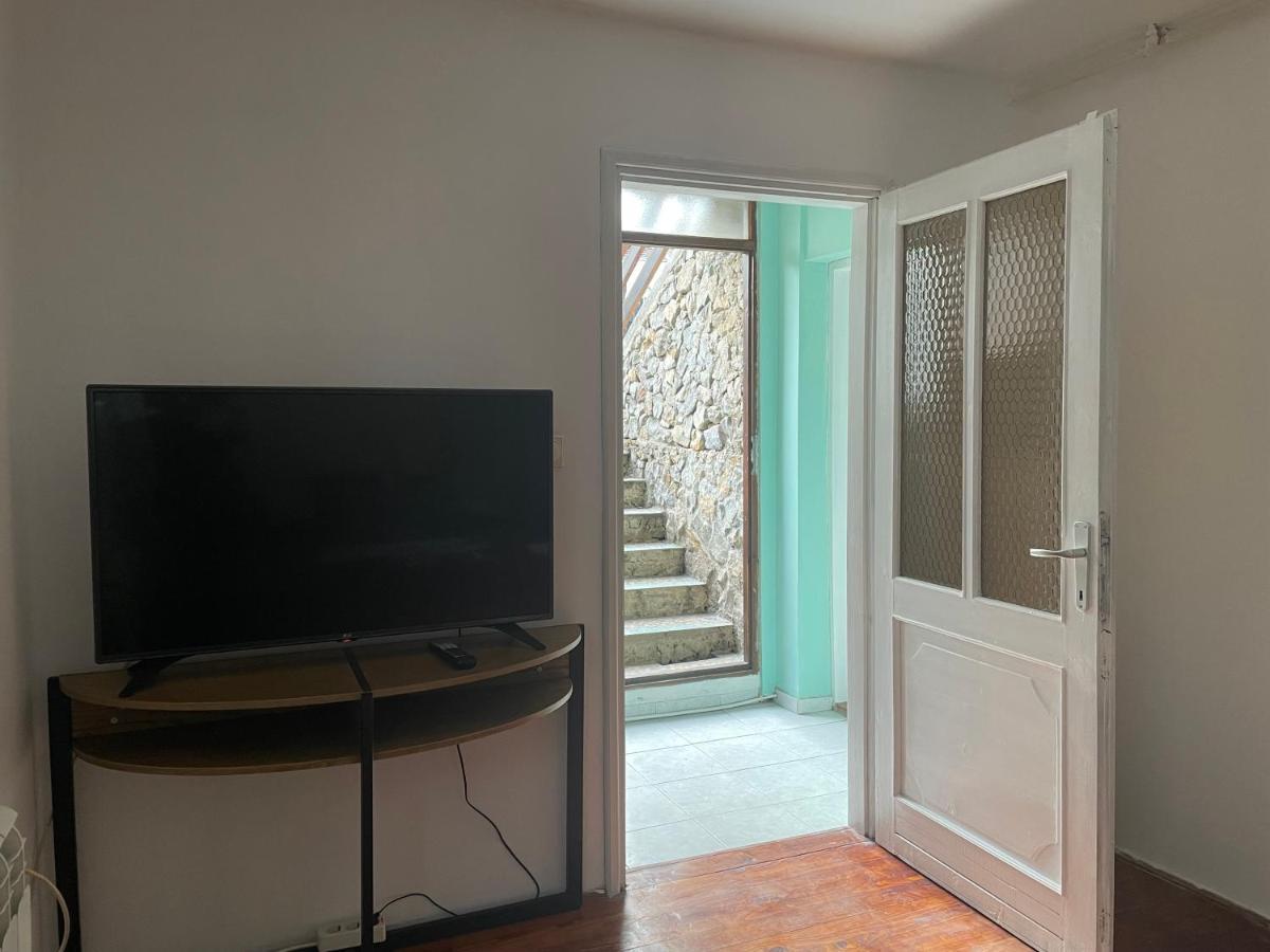 Appartement 5Min Airport à Surčin Extérieur photo